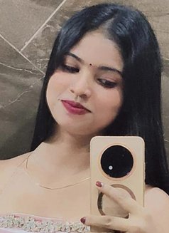 Divyani - escort in Noida Photo 2 of 2