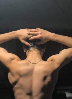 Divyansh - Male escort in New Delhi Photo 3 of 4