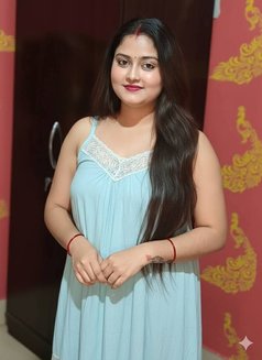 Divyanshi Best Incall Outcall Service, E - escort in Bangalore Photo 2 of 6