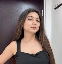 Divyanshi Best Incall Outcall Service, E - escort in Chennai