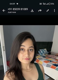 Divyanshi Best Incall Outcall Service, E - escort in Hyderabad Photo 1 of 9