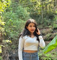 Divyanshi Best Incall Outcall Service, E - escort in Kochi