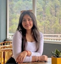 Divyanshi Best Incall Outcall Service, E - escort in Kolkata