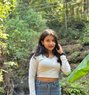 Divyanshi Best Incall Outcall Service, E - puta in Kolkata Photo 1 of 6