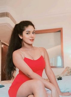 Divyanshi Best Incall Outcall Service, E - escort in Gurgaon Photo 1 of 3