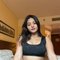 Divyanshi Best Incall Outcall Service, E - puta in Pune Photo 2 of 5