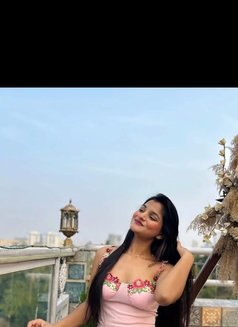 Divyanshi Best Incall Outcall Service, E - escort in RIshikesh Photo 3 of 6