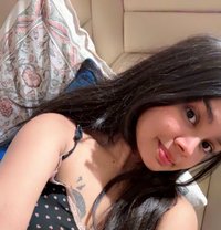 Divyanshi Best Incall Outcall Service - escort in Noida