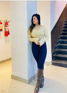 Divyanshi Best Vip Escorts Service - escort in Jaipur Photo 3 of 4