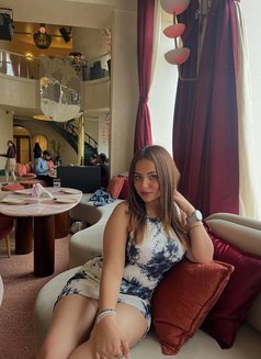 Divyanshi - escort in Candolim, Goa Photo 2 of 3