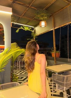 Divyanshi - escort in Udaipur Photo 3 of 5