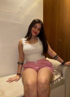 Divyanshi Patidar - escort in Pune Photo 1 of 7