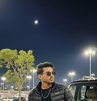 Divyanshu - Male escort in Mumbai Photo 1 of 5