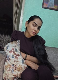 Divyasri - escort in Hyderabad Photo 3 of 3