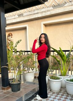 Dixita - escort in Ahmedabad Photo 3 of 3