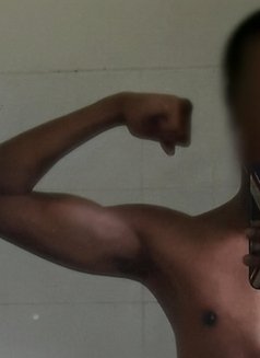 Dixon - Male escort in Colombo Photo 2 of 2