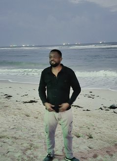Dixonaruj - Male escort in Dar es Salaam Photo 6 of 11