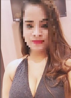 Diya (Cam Session and Real Meet) outcall - escort in Bangalore Photo 2 of 3