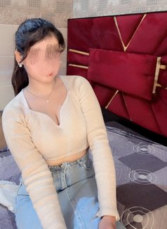 :⁠-⁠)🤎🦚 (diya) cam show or real meet - puta in Pune Photo 2 of 2