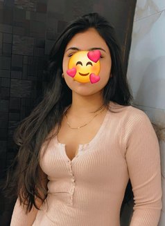 Diya - College Girl Independent Escort - escort in New Delhi Photo 5 of 6