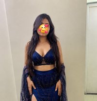 Diya - College Girl Independent Escort - puta in New Delhi