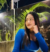 Diya Ghosh - puta in Kolkata