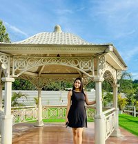 Diya Ghosh - puta in Kolkata Photo 6 of 7