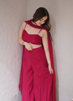 Diya Hot Companion - escort in Abu Dhabi Photo 1 of 5