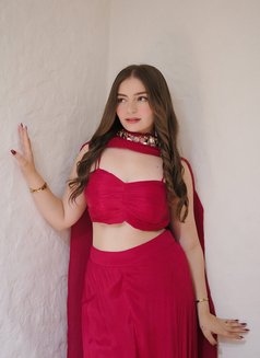 Diya Hot Companion - escort in Abu Dhabi Photo 2 of 5