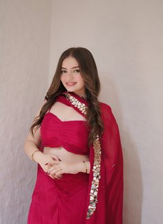 Diya Hot Companion - escort in Abu Dhabi Photo 3 of 5