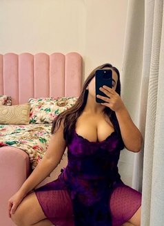 Big Boobs Diya Independent Model - puta in Dubai Photo 13 of 15