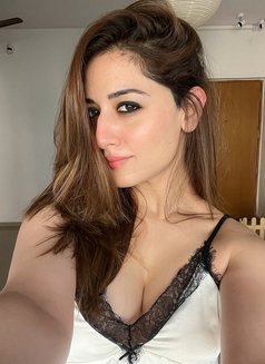 Diya - escort in Ahmedabad Photo 3 of 3