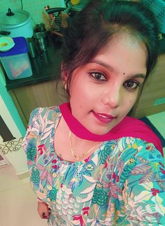 Diya - Dominadora in Chennai Photo 1 of 1