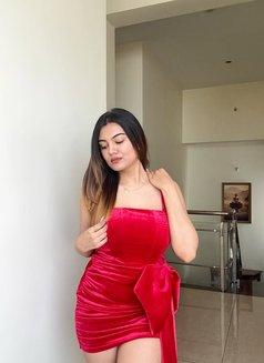 Diya - escort in Colombo Photo 3 of 4