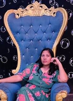 Diya - escort in Faridabad Photo 2 of 6