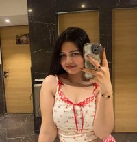 Diya - escort in Hyderabad Photo 1 of 6