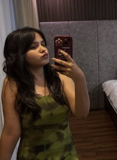 Diya - escort in Kolkata Photo 6 of 8