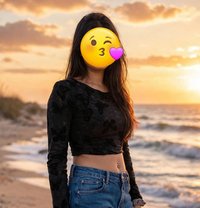 Web cam Nisha 🫦 - puta in Navi Mumbai