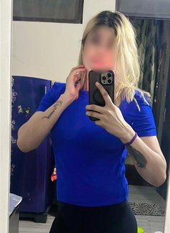 Diya - escort in New Delhi Photo 1 of 3