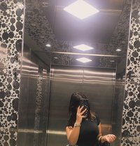 Diya - escort in New Delhi