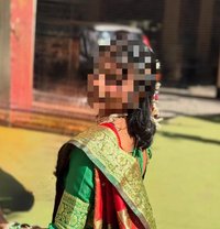 Diya - escort in Surat
