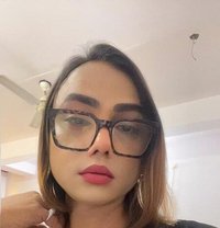 Diya - Transsexual escort in Lucknow