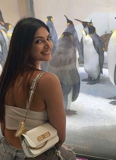 Diya Indian Model - escort in Dubai Photo 3 of 5