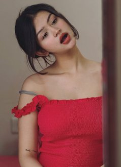 Divya Indian Model - escort in Dubai Photo 3 of 5