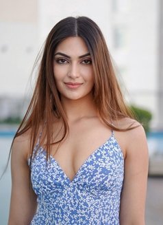 Diya Indian Vip Model - puta in Dubai Photo 4 of 5