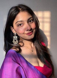 Diya - escort in Kathmandu Photo 3 of 3