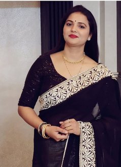 Diya Rao - escort in Kolkata Photo 3 of 3