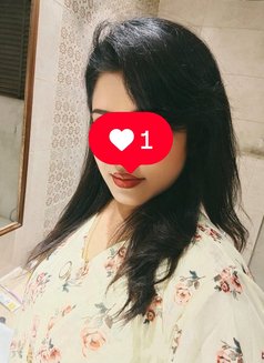 Diya Real Meet and Cam - escort in New Delhi Photo 5 of 5