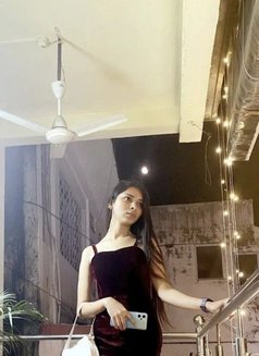 ꧁☆♧ Diya Real Meet √Cam Session☆꧂ - puta in Mumbai Photo 4 of 4