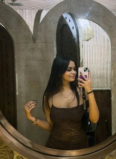 Diya Real Meet & Cam Show - puta in Navi Mumbai Photo 1 of 1